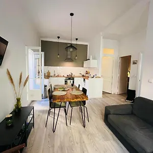 Charmante 3 Zimmer, Stadtwohnung,strandnähe Menton