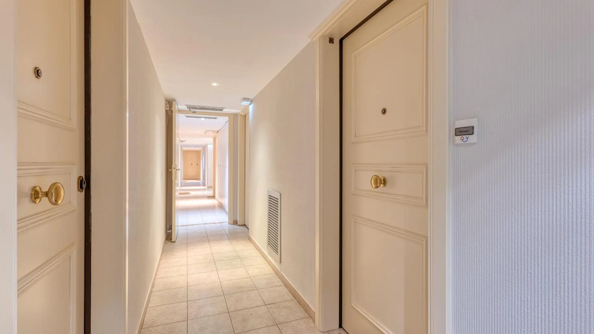 Garden View Daturas - Happy Rentals Menton Apartment
